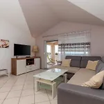 Apartments Lidija Matošević