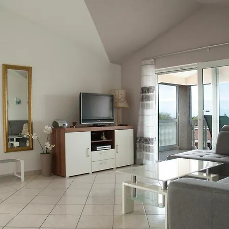 Lidija Matosevic דירה *