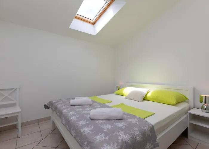 아파트 Lidija Matosevic *